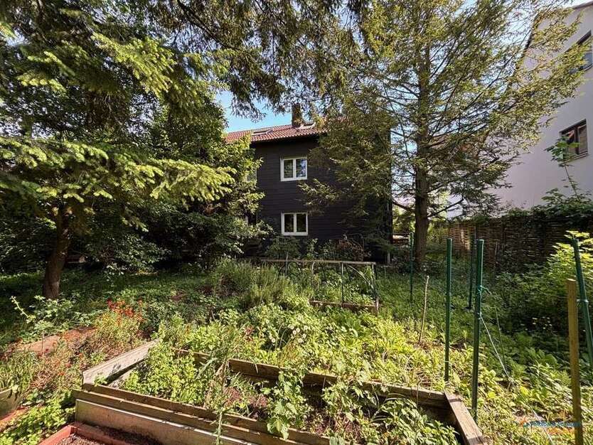 Grundstück zu verkaufen in Stuttgart 890.000 € 829 m²