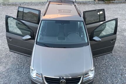 VW Touran 187.299 km 6.890 € Böblingen 71032