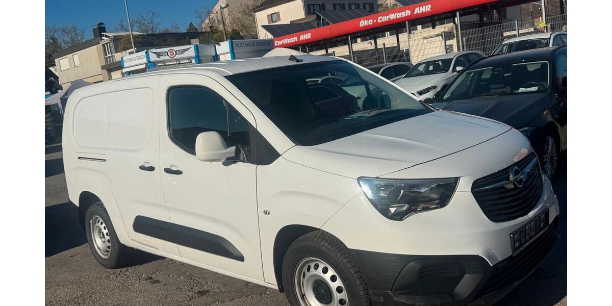 Opel Combo 99.000 km 10.200 &euro; Sindelfingen 71065