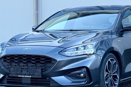 Ford Focus 89.600 km 14.980 € Stuttgart 70374