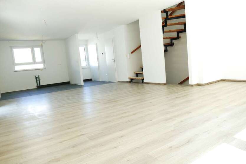 Haus zum Kaufen in Maulbronn 599.000 € 156.57 m²