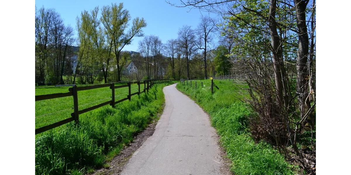 Dachgeschoßwohnung Ostfildern - 3.5 Zimmer, 107 m&sup2;, 1.950&euro; | Angebot:24748873