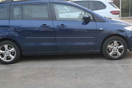 Mazda 5 148.000 km 3.799 &euro; Stuttgart 70435