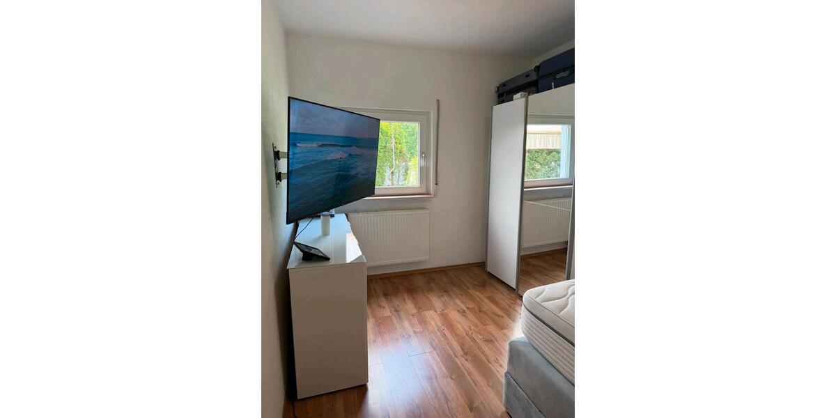 Erdgeschoßwohnung Stuttgart Luginsland - 3 Zimmer, 60 m&sup2;, 309.000&euro; | Angebot:26639907