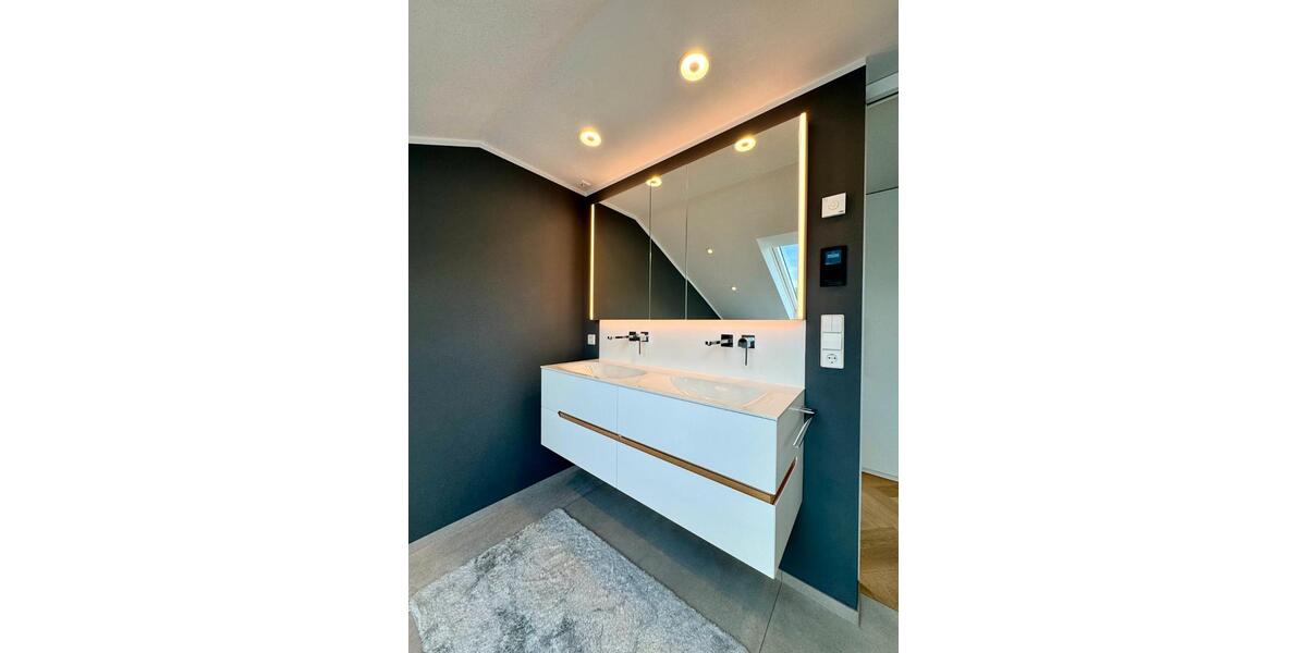Reihenhaus Kirchheim unter Teck - 5.5 Zimmer, 145 m&sup2;, 650.000&euro; | Angebot:27003661