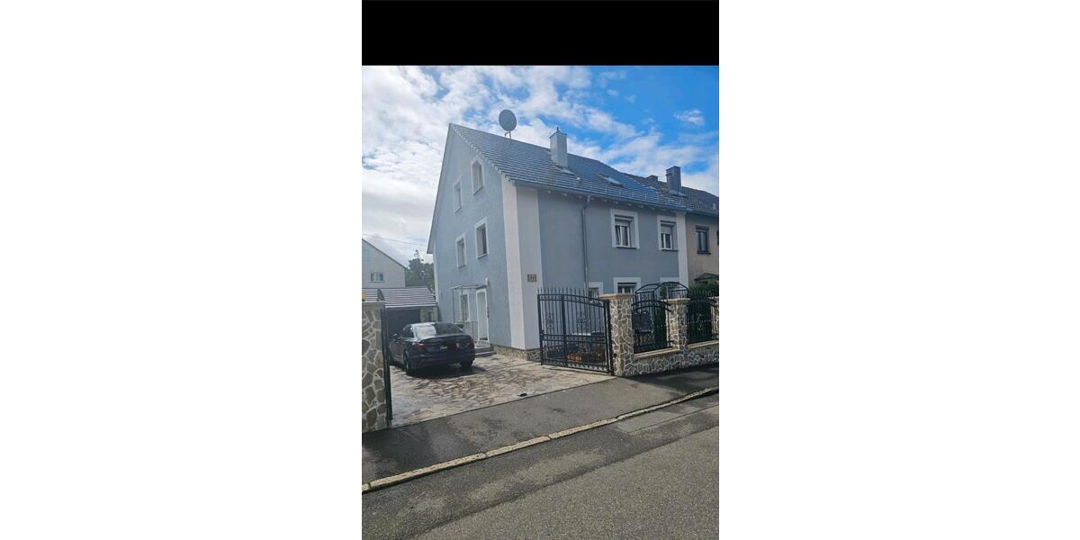 Doppelhaushälfte Böblingen Dagersheim - 11.5 Zimmer, 235 m&sup2;, 1.178.000&euro; | Angebot:25144220