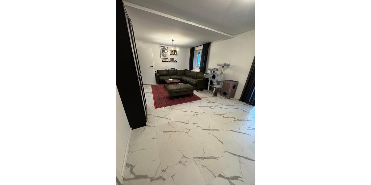 OHNE MAKLERPROVISION! 4,5 Zimmer auf 92 qm, 2021 Saniert 4.5 zimmer