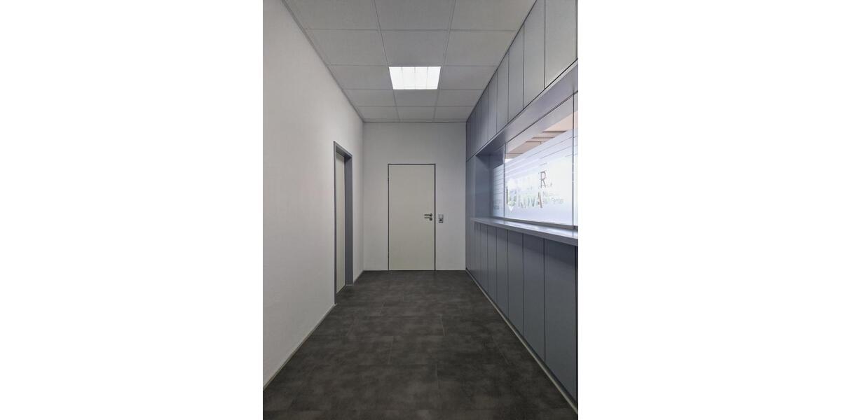 Gewerbeobjekt Esslingen am Neckar Oberesslingen - 2.100&euro; | Angebot:24522561