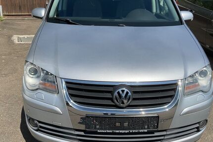 VW Touran 189.000 km 4.600 &euro; Möglingen 71696