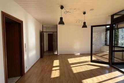 Wohnung zum Kaufen in Stuttgart 249.000 € 61 m² 2 zimmer