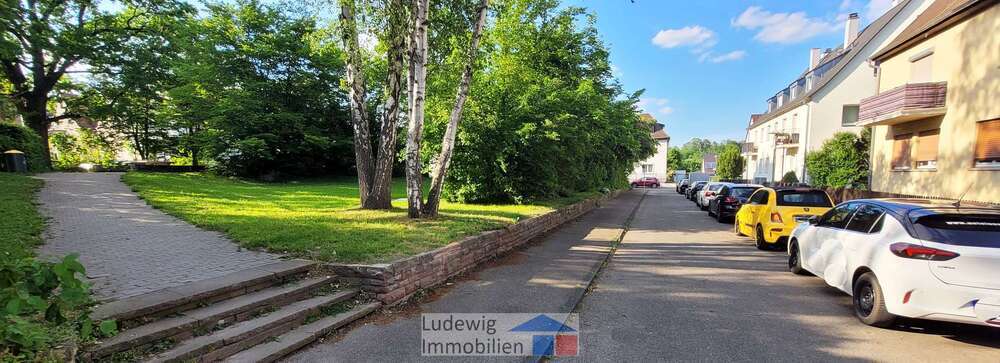 Haus zum Kaufen in Stuttgart 704.000 € 190 m²