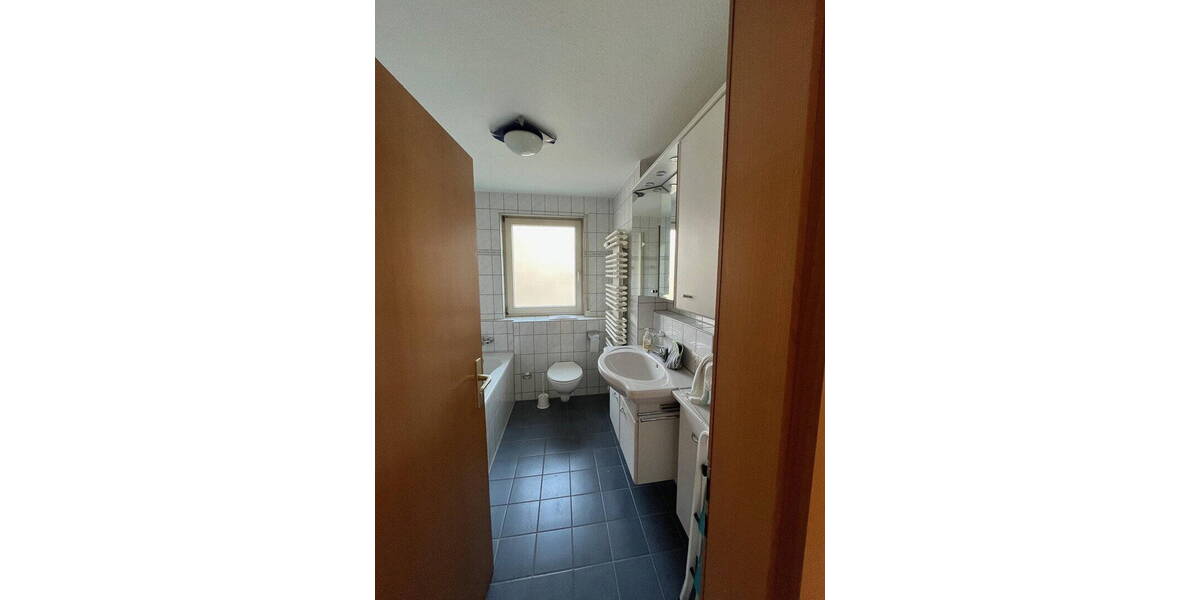 Etagenwohnung Gerlingen - 3 Zimmer, 72 m&sup2;, 1.080&euro; | Angebot:26569286
