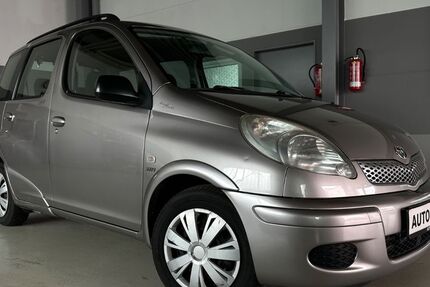 Toyota Yaris 142.000 km 2.999 &euro; Neckartailfingen 72666