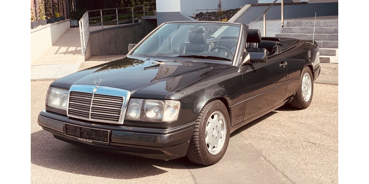 Mercedes-Benz CE 300 204.000 km 19.900 € Korntal-Münchingen 70825