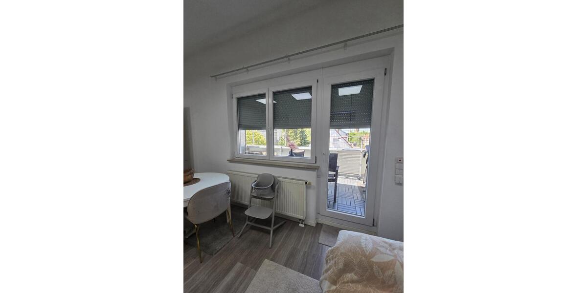 Dachgeschoßwohnung Waiblingen - 2.5 Zimmer, 55 m&sup2;, 245.000&euro; | Angebot:26804415