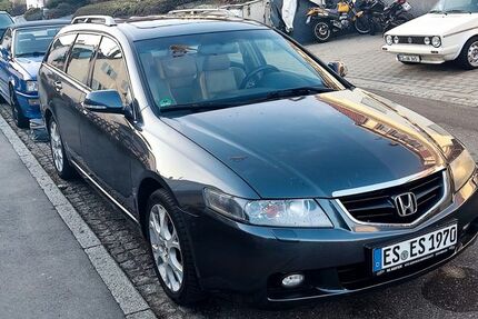 Honda Accord 298.000 km 2.350 &euro; Reichenbach 73262
