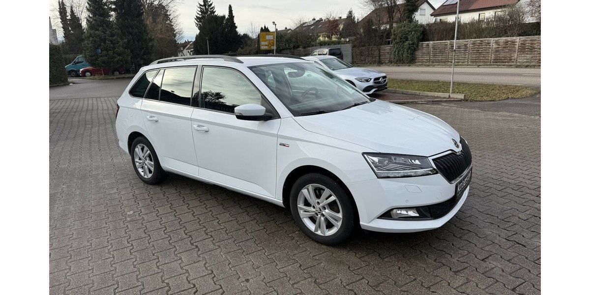 Skoda Fabia 1.0 TSI Combi Style DSG Edition 100 73.000 km 11.850 &euro; Schorndorf 73614