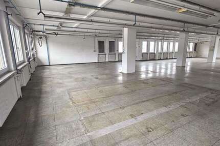 Gewerbeobjekt Gerlingen - 1.500&euro; | Angebot:27279520