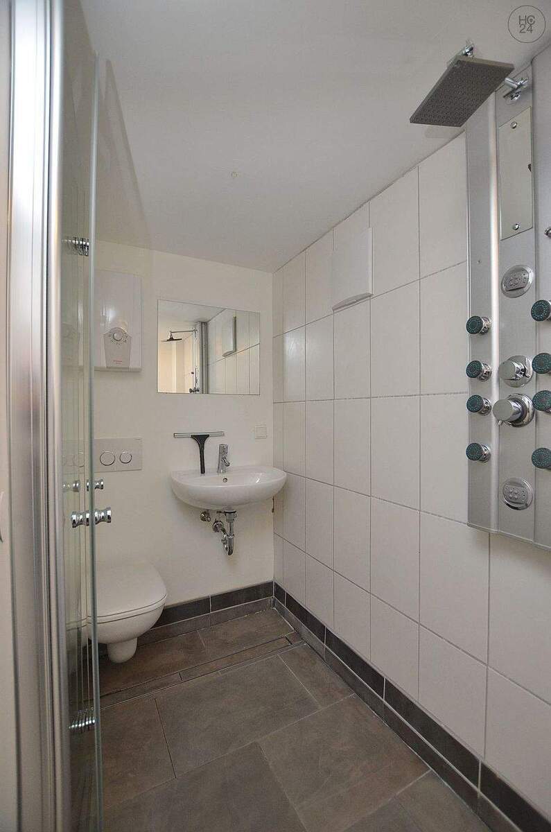 Sehr schön möbliertes Apartment in toller Aussichtslage in Stuttgart Süd 1 zimmer