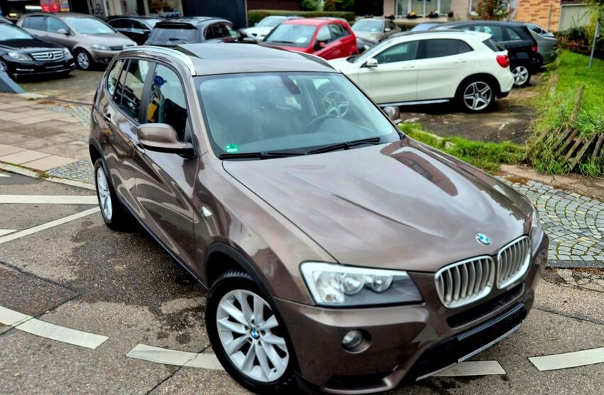 BMW X3 100.000 km 16.999 € Stuttgart 70435