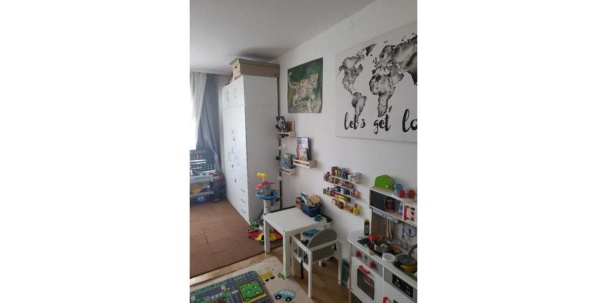 Etagenwohnung Stuttgart Ost - 3 Zimmer, 72 m&sup2;, 900&euro; | Angebot:25275615