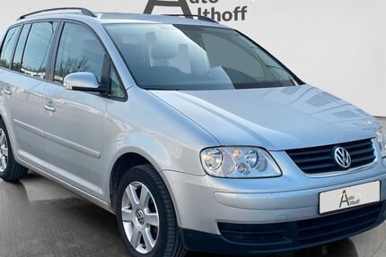 VW Touran 213.200 km 2.999 &euro; Ditzingen (bei Stuttgart) 71254