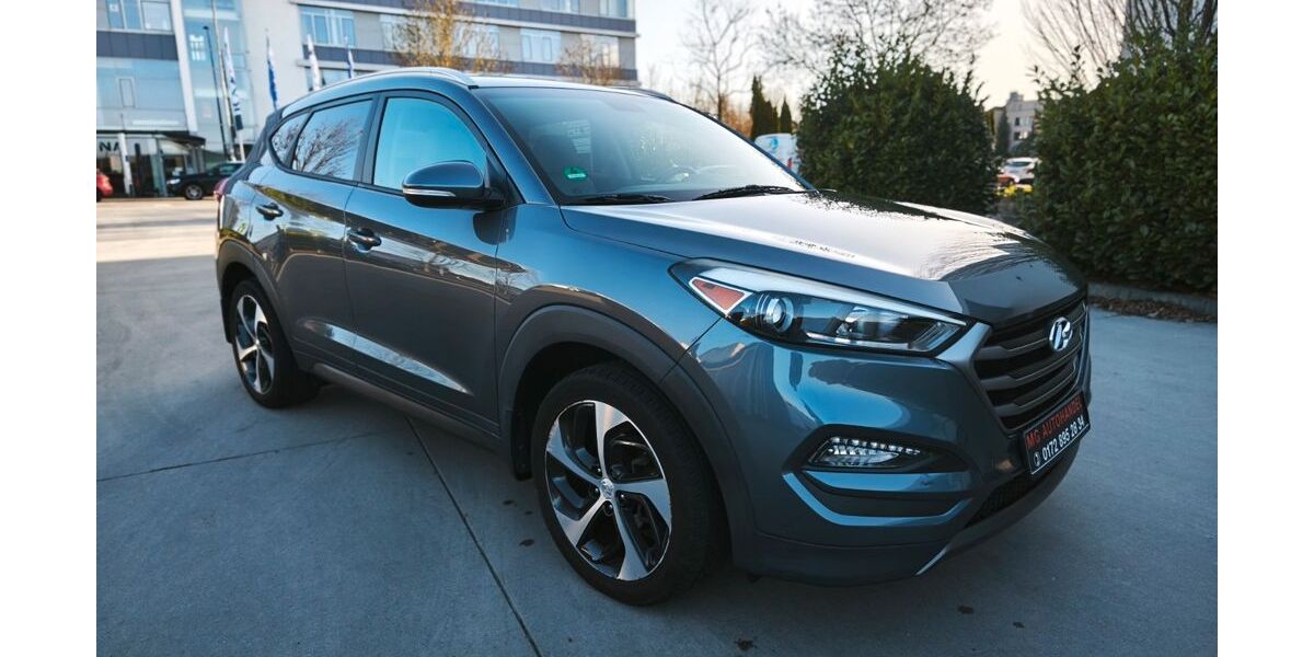 Hyundai TUCSON 109.356 km 8.999 &euro; Fellbach 70736