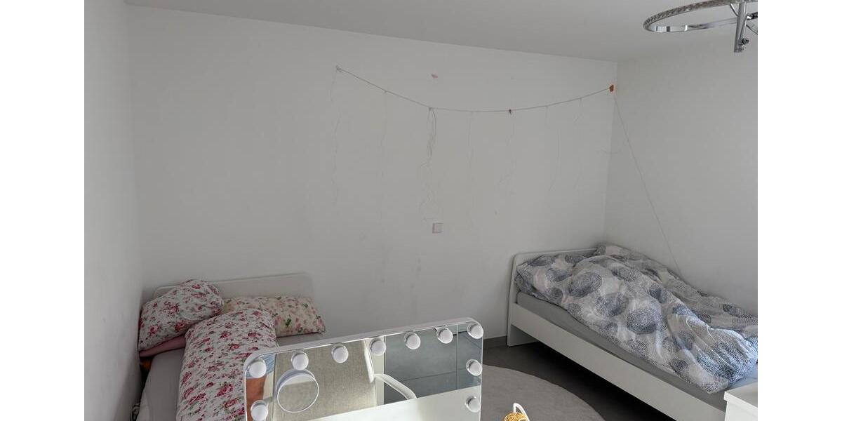 Erdgeschoßwohnung Fellbach - 4 Zimmer, 100 m&sup2;, 470.000&euro; | Angebot:24658948