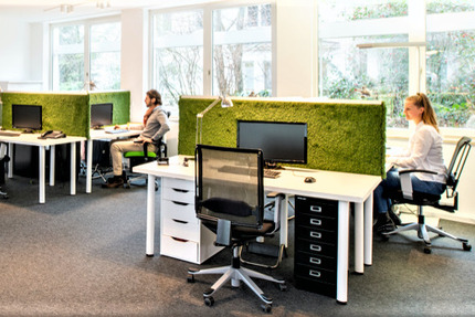 247 Schreibtischplatz mit exzellentem Blick über Stuttgart - Day&Night+ zimmer