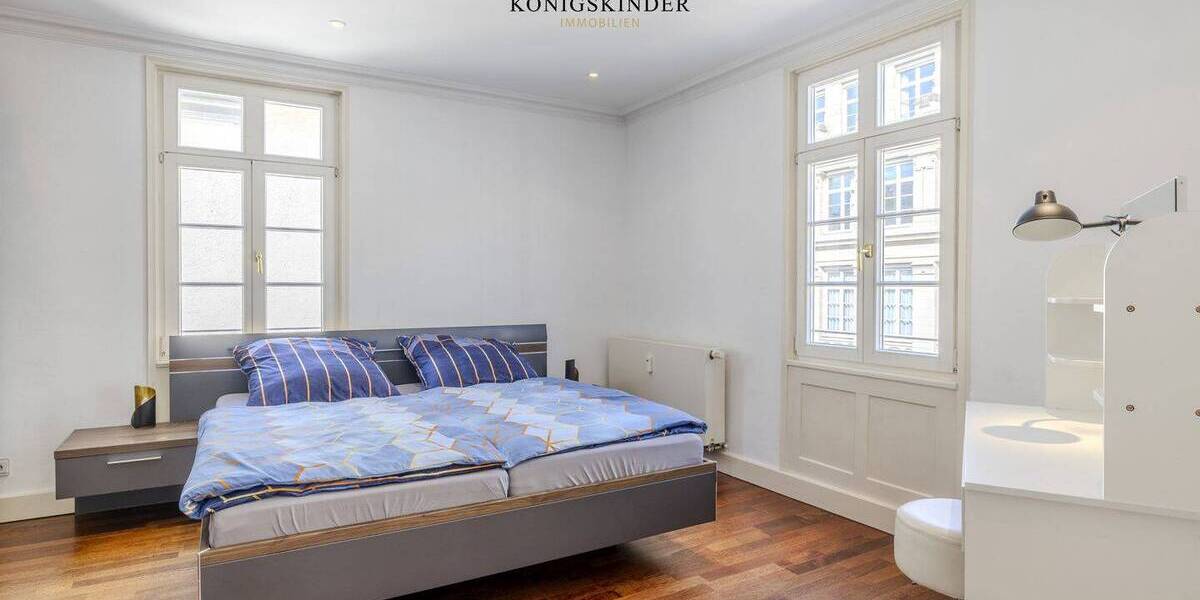 Etagenwohnung Stuttgart Mitte - 5 Zimmer, 130 m&sup2;, 2.700&euro; | Angebot:26859009
