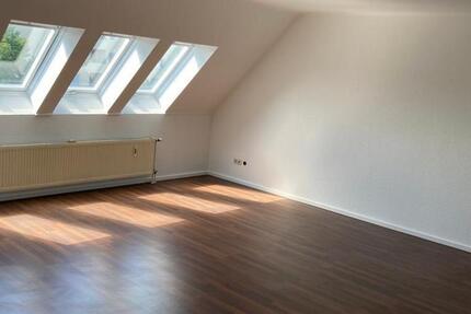 Wohnung Reutlingen Altenburg - 3 Zimmer, 81 m&sup2;, 1.130&euro; | Angebot:26660149