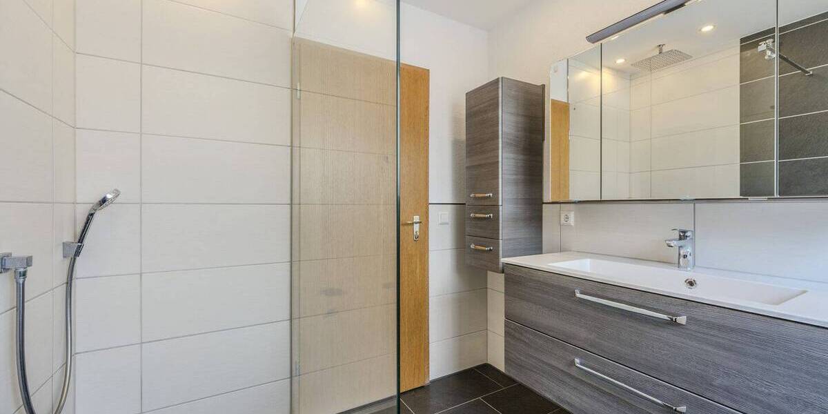 Mehrfamilienhaus, Wohnhaus Ludwigsburg Eglosheim - 1 Zimmer, 311 m&sup2;, 1.049.000&euro; | Angebot:26161222