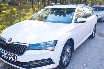 Skoda Superb 49.900 km 18.990 € Reutlingen 72762