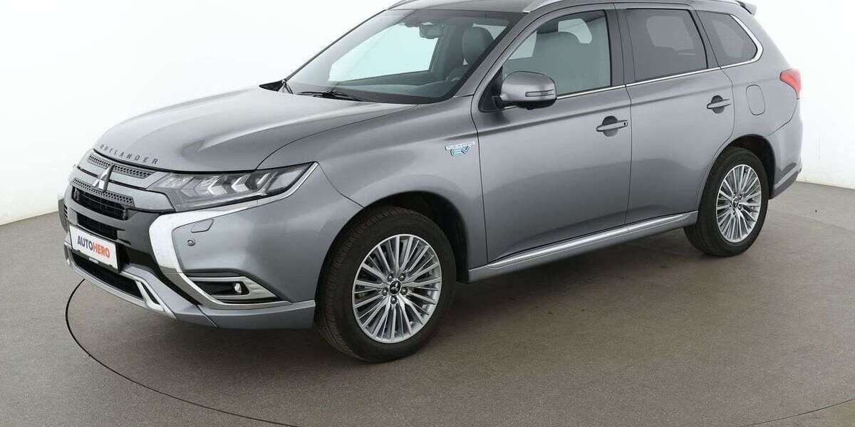 Mitsubishi Outlander 83.205 km 20.490 &euro; Stuttgart 70195