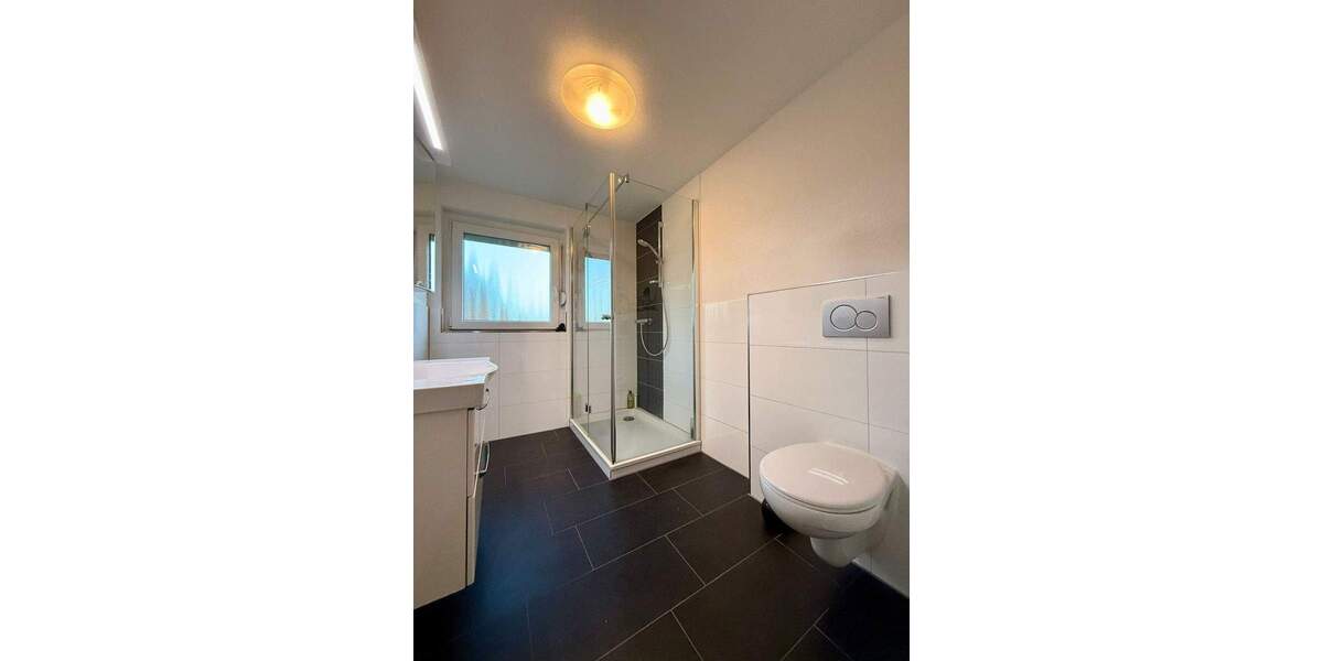 Doppelhaushälfte Schorndorf - 9 Zimmer, 170 m&sup2;, 790.000&euro; | Angebot:26795438
