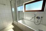 Etagenwohnung Filderstadt Bernhausen - 4 Zimmer, 120 m&sup2;, 1.390&euro; | Angebot:26418877
