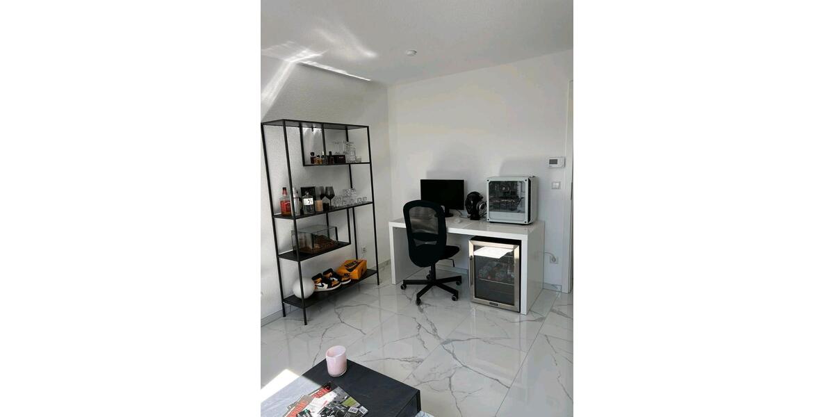 Dachgeschoßwohnung Ditzingen - 2 Zimmer, 42 m&sup2;, 220.000&euro; | Angebot:26408549