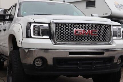 GMC Sierra 157.336 km 28.890 € Metzingen(NH) 72555