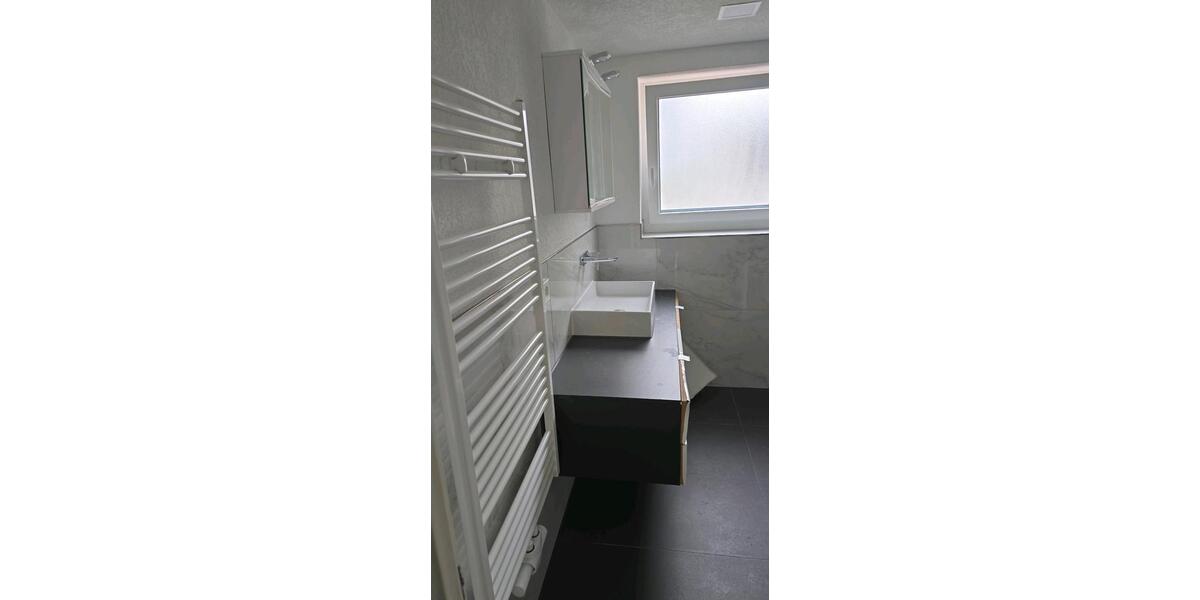 Erdgeschoßwohnung Fellbach - 2 Zimmer, 60 m&sup2;, 950&euro; | Angebot:26278575