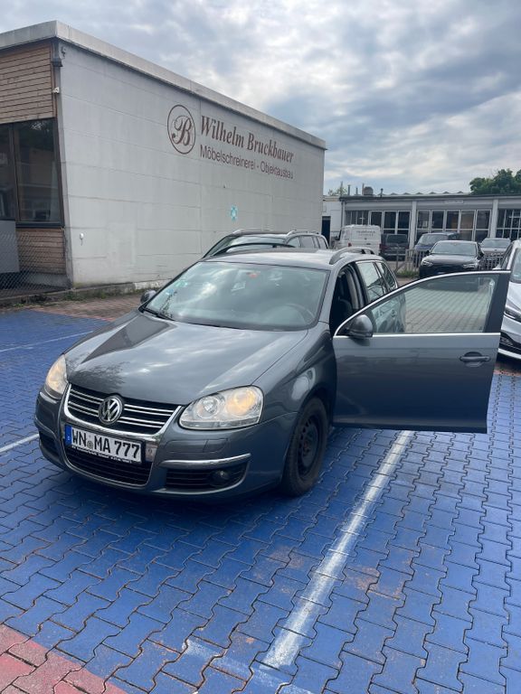 VW Golf 298.000 km 3.499 € Fellbach 70736