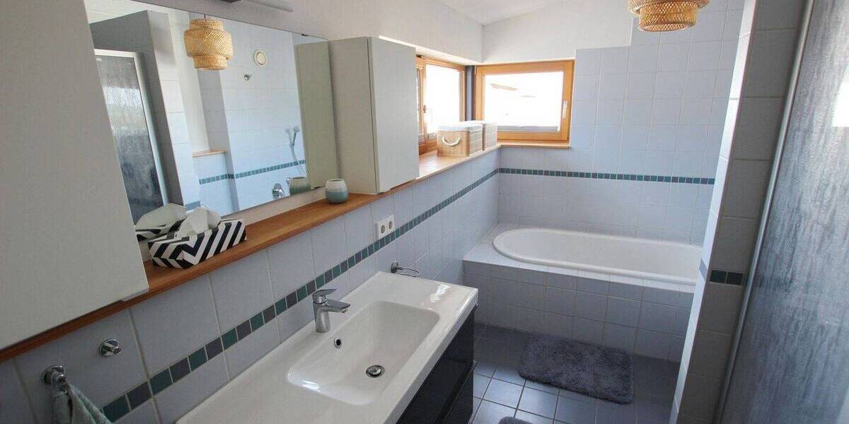 Einfamilienhaus Nürtingen - 5 Zimmer, 183 m&sup2;, 865.000&euro; | Angebot:26906398