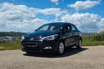 Hyundai i20 145.409 km 6.600 &euro; Gemmrigheim 74376
