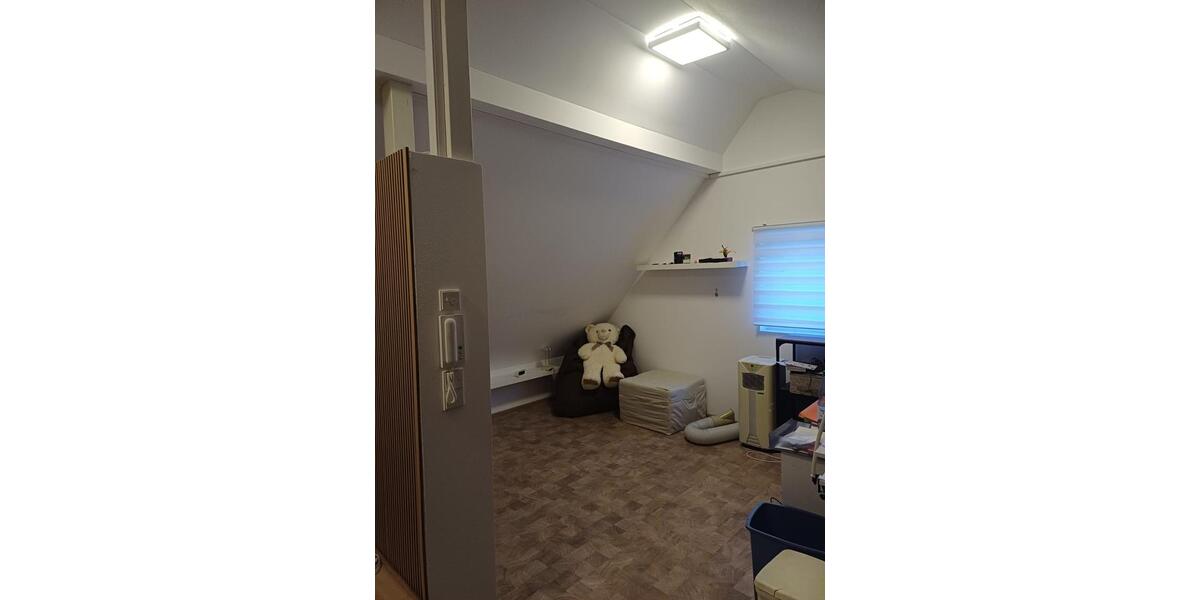 Doppelhaushälfte Gerlingen - 4 Zimmer, 110 m&sup2;, 900.000&euro; | Angebot:27245543