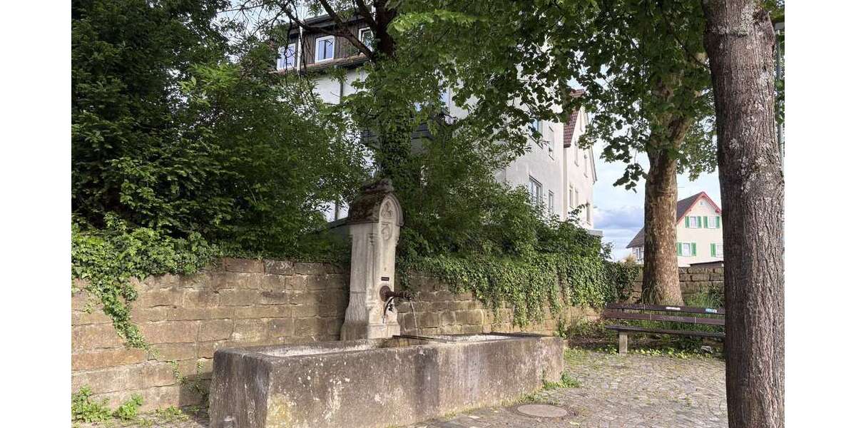 Etagenwohnung Tübingen Lustnau - 4.5 Zimmer, 99 m&sup2;, 449.000&euro; | Angebot:26740040