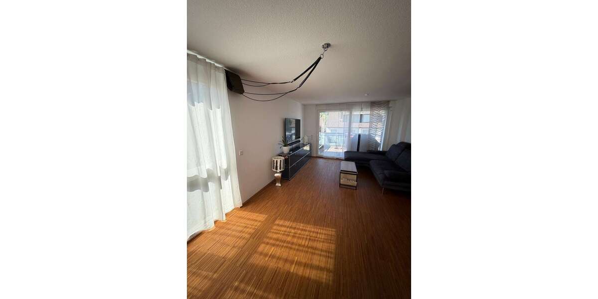 Etagenwohnung Wendlingen - 4 Zimmer, 94 m&sup2;, 1.200&euro; | Angebot:26884480