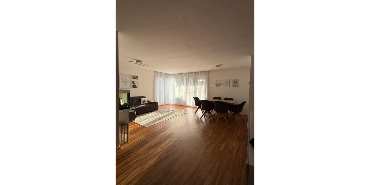 Erdgeschoßwohnung Stuttgart Stuttgart-West - 4 Zimmer, 108 m&sup2;, 611.000&euro; | Angebot:25993981