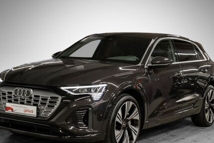 Audi Q8 e-tron 52.948 km 51.950 € Stuttgart 70563