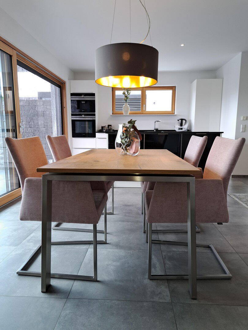 Hochwertige Doppelhaushälfte mit Pool und Sauna in ruhiger Lage von Gärtringen 6 zimmer