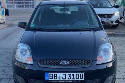 Ford Fiesta 144.276 km 1.950 &euro; Böblingen 71034