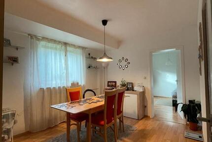 Wohnung Stuttgart Hedelfingen - 2 Zimmer, 56 m&sup2;, 900&euro; | Angebot:26122244